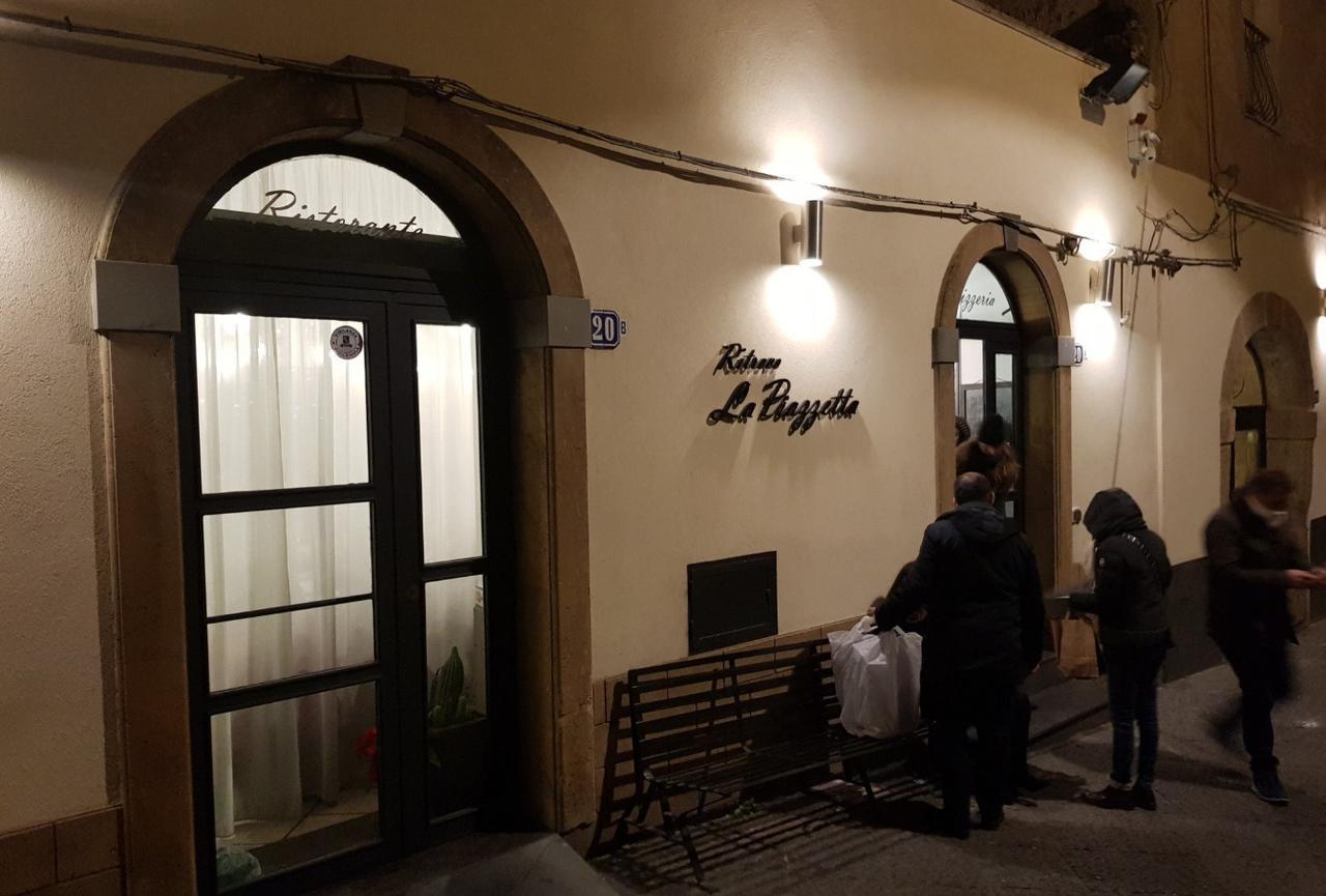 Affittacamere La Piazzetta 卡尔塔吉罗 外观 照片